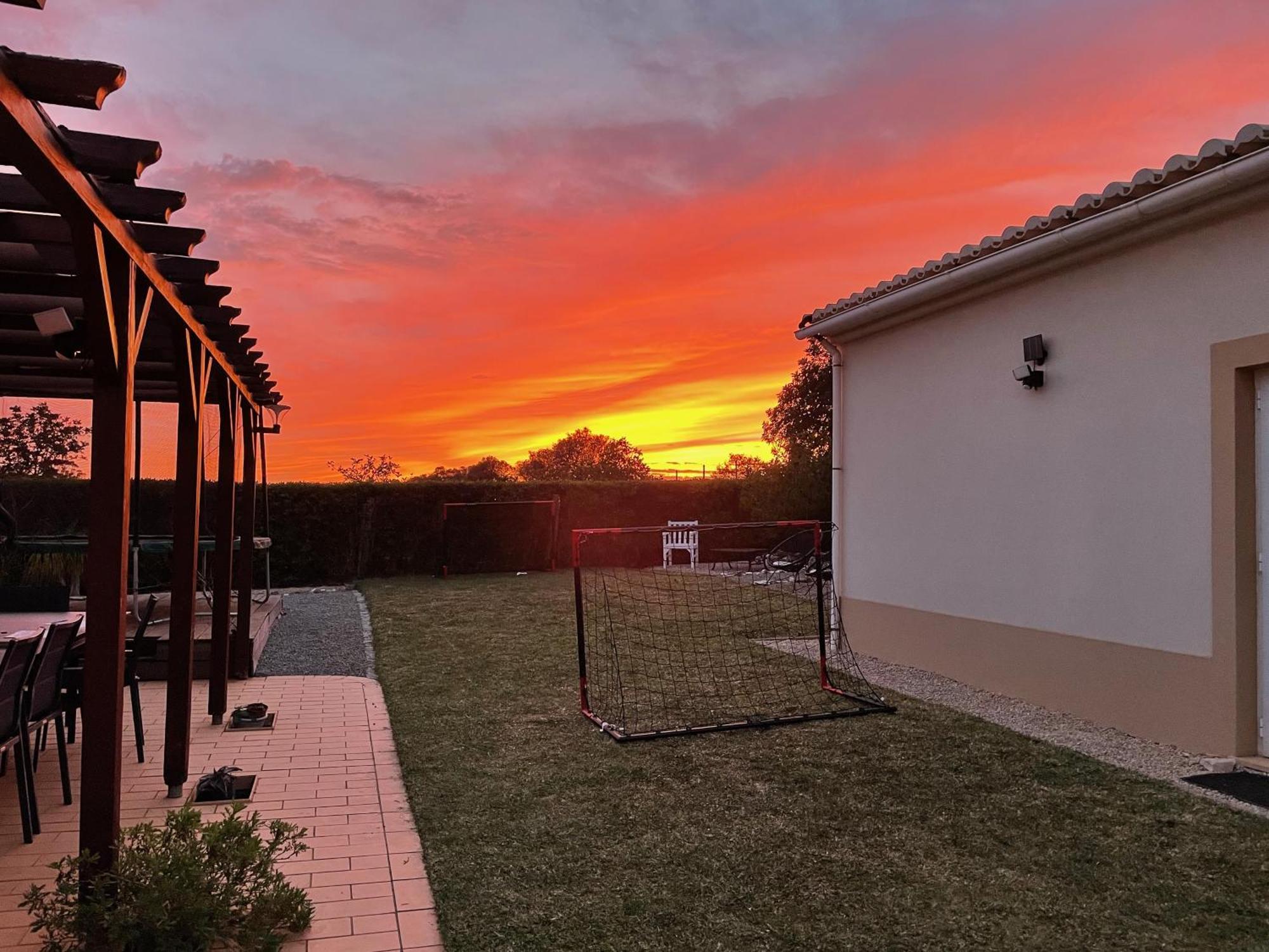 Villa Rubix Luz Esterno foto