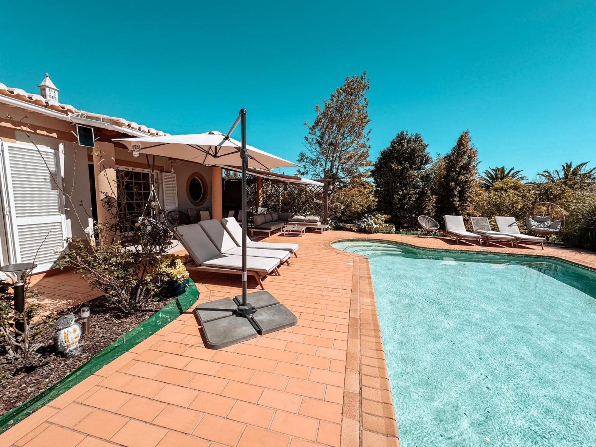 Villa Rubix Luz Esterno foto
