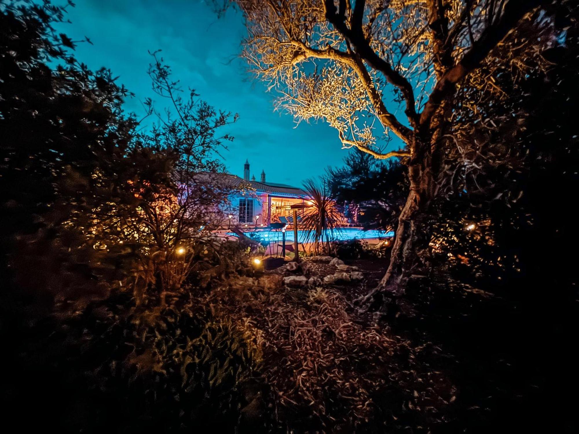 Villa Rubix Luz Esterno foto