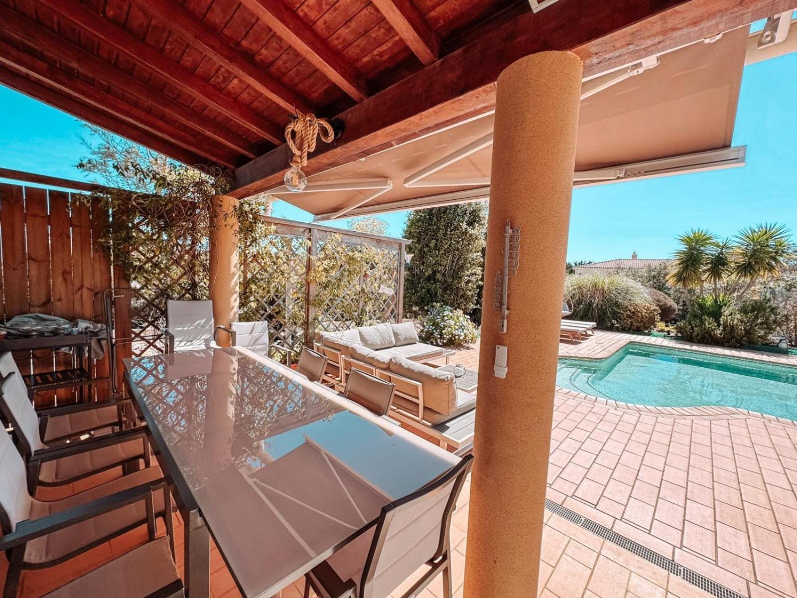 Villa Rubix Luz Esterno foto
