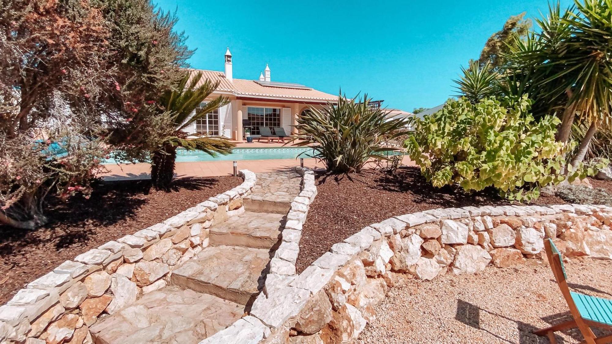 Villa Rubix Luz Esterno foto